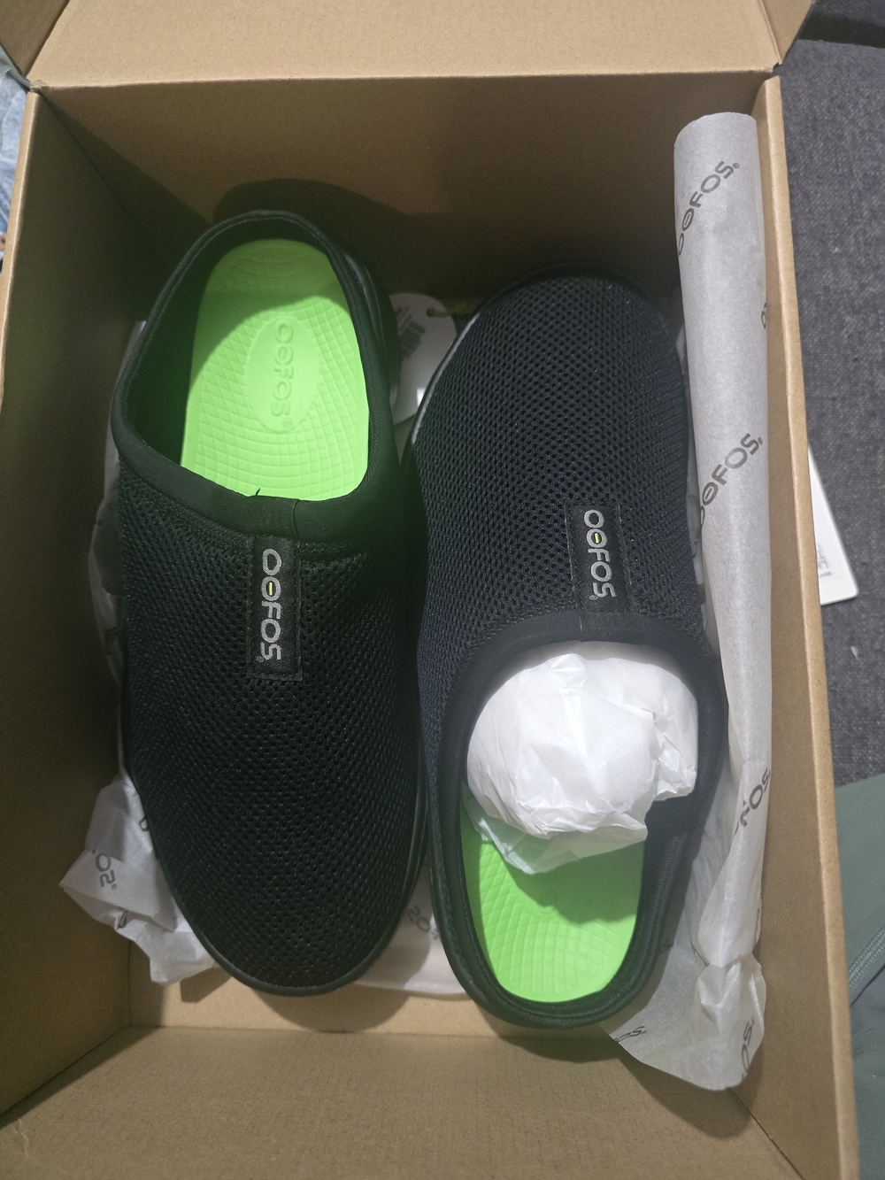 OOFOS OOcoozie Sport Mule Recovery Shoes Black Women's 9.5 EU 40.5 NEW